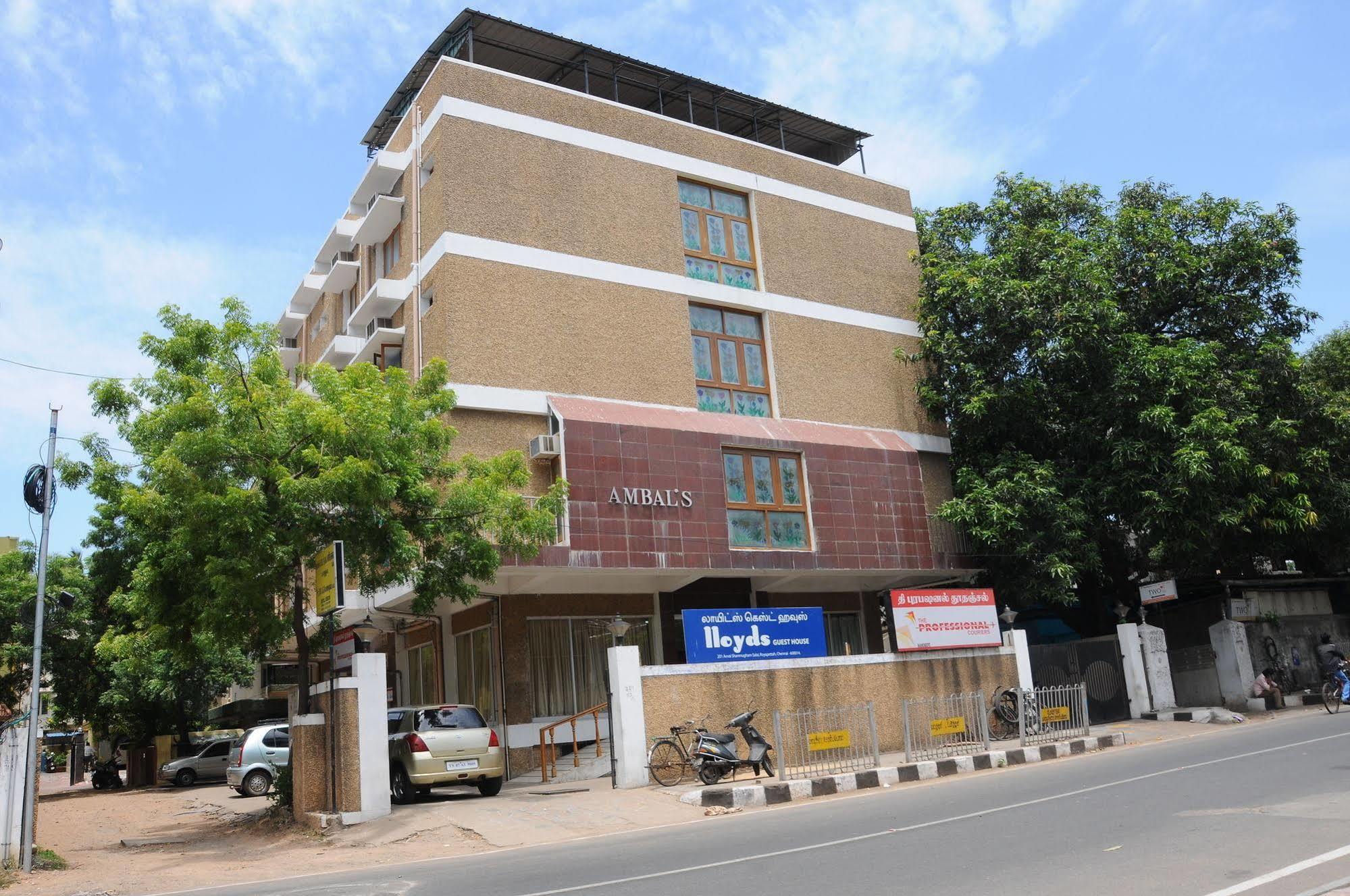 Lloyds Serviced Apartments, Near Music Academy Chennai Esterno foto